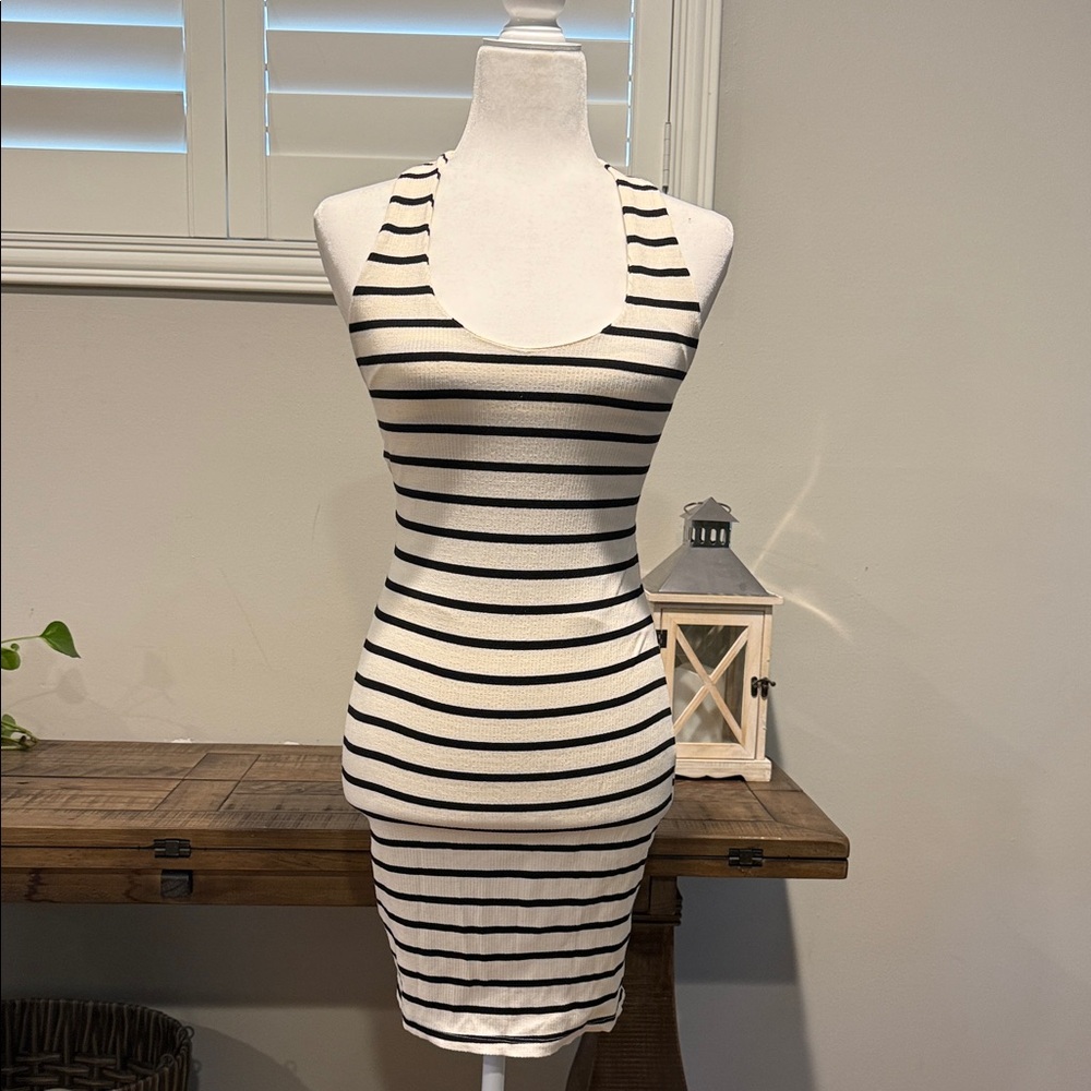 Sleeveless Black and White Striped Midi Dress